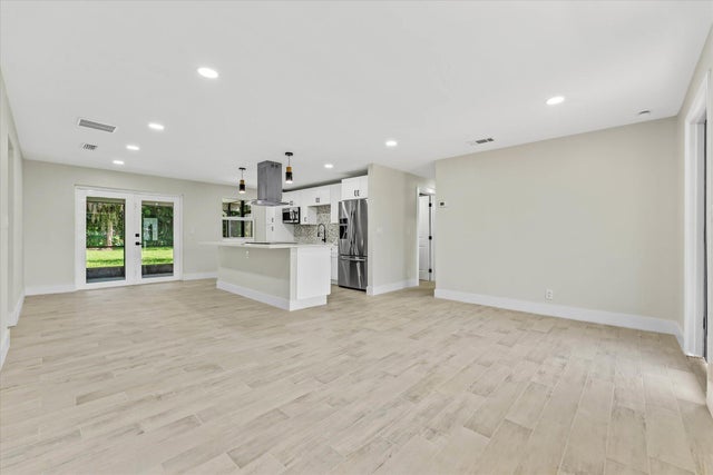 4 of 34 - 4931 N Kay Street, Palm Beach Gardens, FL