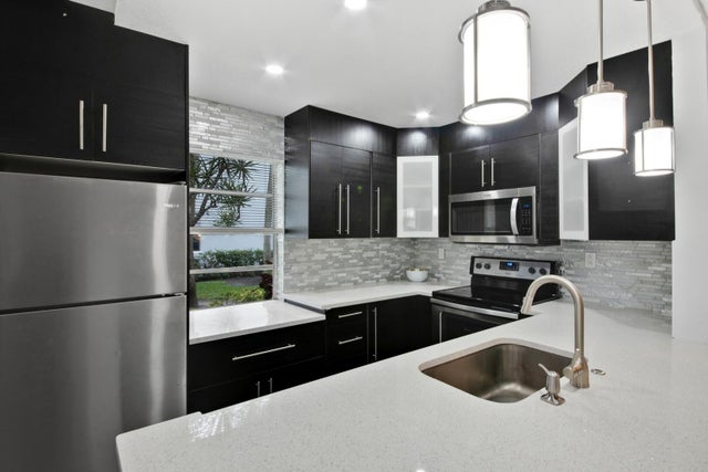 1 of 32 - 21 Normandy A, Delray Beach, FL