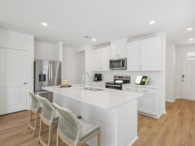 1 of 13 - 14304 Sw New Dawn Road, Indiantown, FL