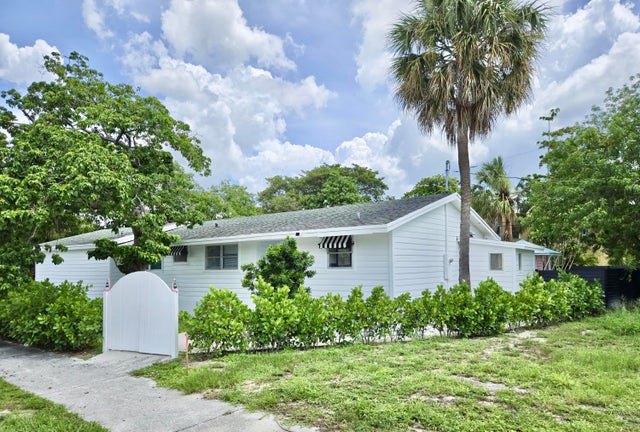 1 of 56 - 917 Market Street, West Palm Beach, FL