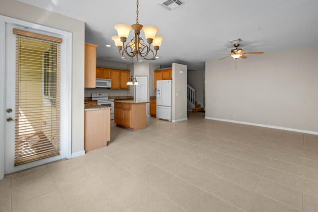 4 of 18 - 3119 N Evergreen Circle N, Boynton Beach, FL