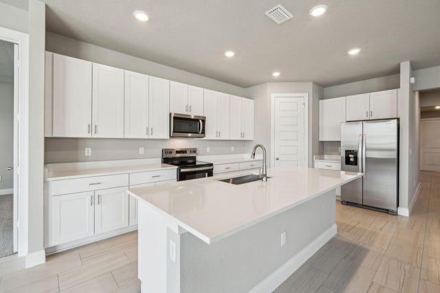 Photo of Listing #RX-11130001