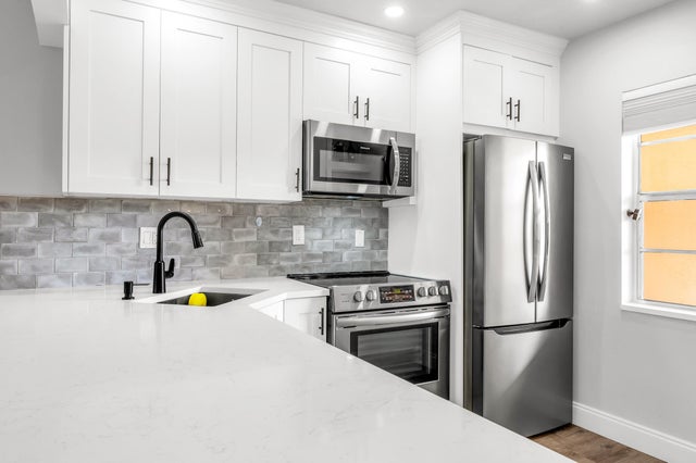 5 of 19 - 14721 Bonaire Boulevard #306, Delray Beach, FL