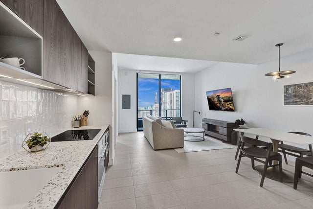 2 of 35 - 159 Ne 6th Street #4813, Miami, FL