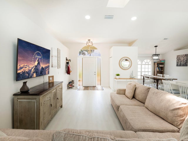 4 of 38 - 1123 Sw Oak Hollow Court, Palm City, FL