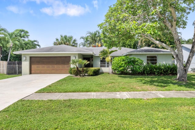 1 of 25 - 2660 Starwood Circle, West Palm Beach, FL