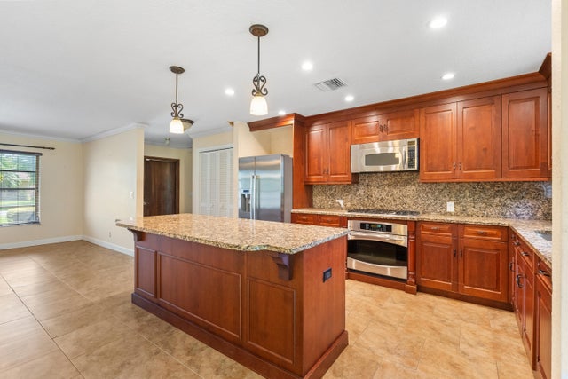 4 of 25 - 2660 Starwood Circle, West Palm Beach, FL