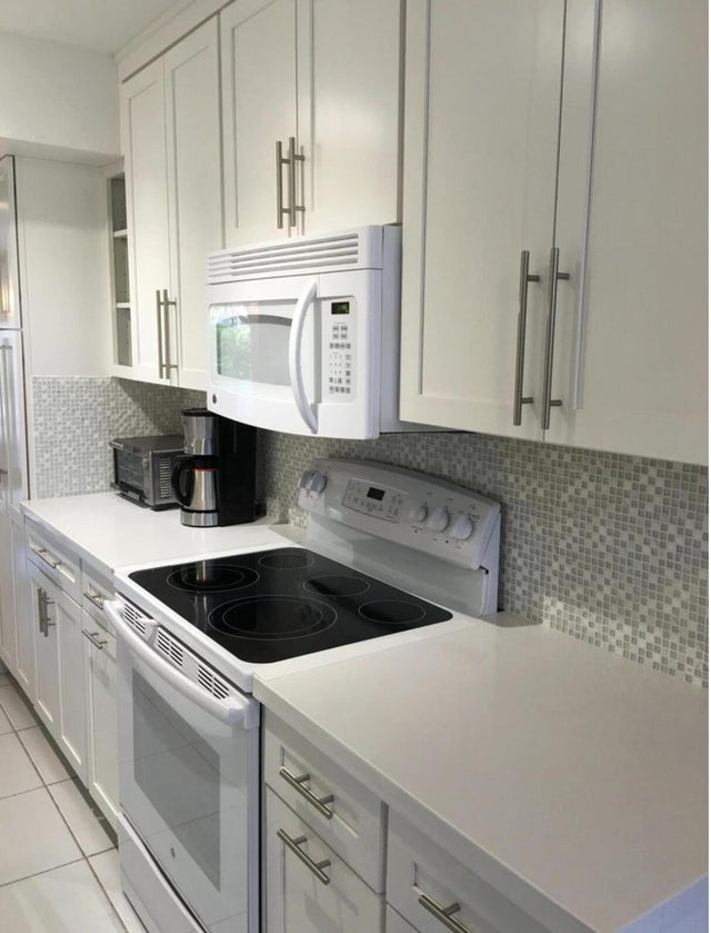 2 of 28 - 2403 Bridgewood Drive, Boca Raton, FL