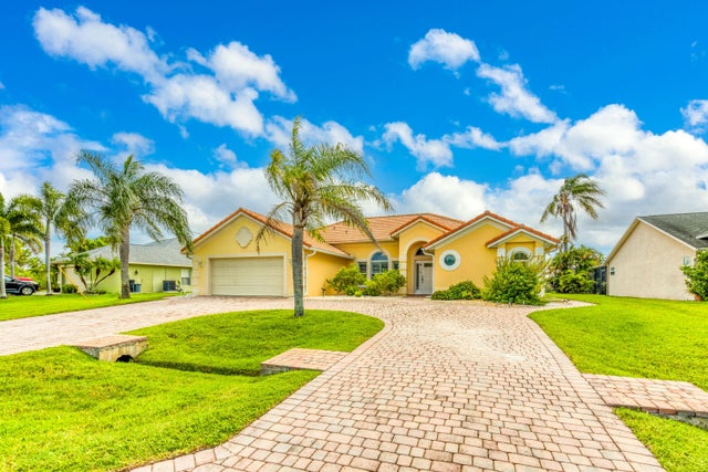 2 of 28 - 2620 Sw Altamira Avenue, Port Saint Lucie, FL