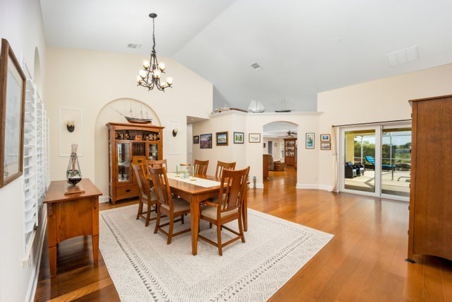 4 of 28 - 2620 Sw Altamira Avenue, Port Saint Lucie, FL