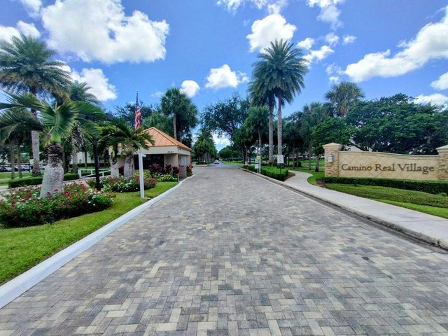 1 of 33 - 5900 Camino Del Sol #203, Boca Raton, FL