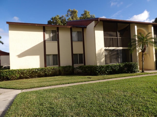 2 of 42 - 4969 Sable Pine Circle #c2, West Palm Beach, FL