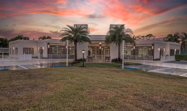 4 of 16 - 4345 Royal Manor Boulevard, Boynton Beach, FL