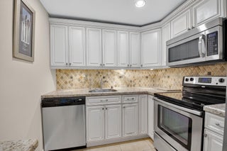 Photo of Listing #RX-11130090