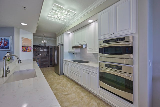 5 of 12 - 4160 N Highway A1a #1002, Hutchinson Island, FL