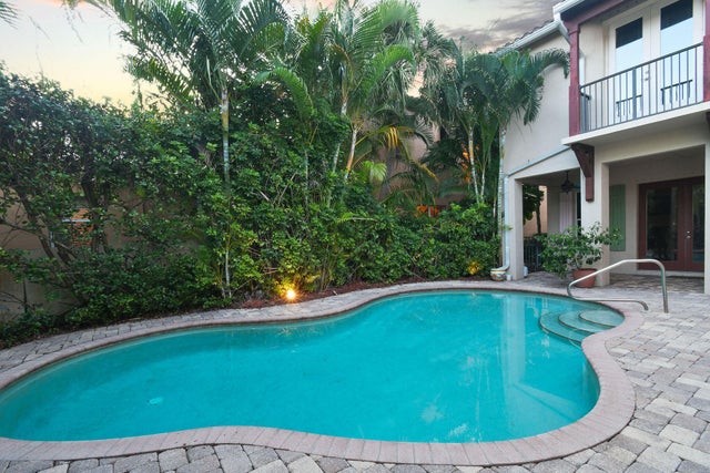 4 of 21 - 108 Santiago Drive, Jupiter, FL