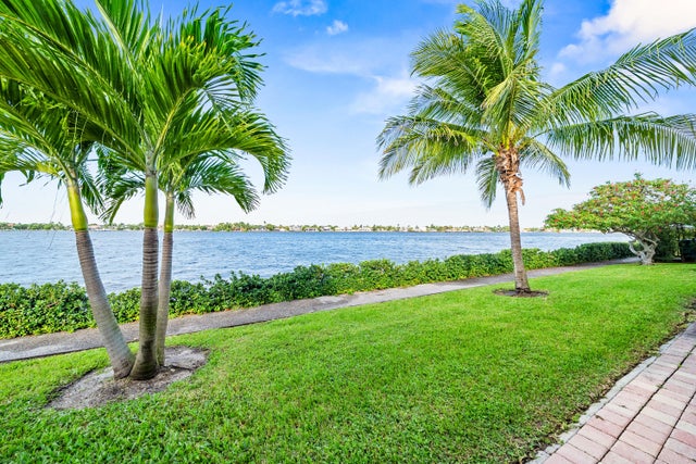 5 of 33 - 2190 Ibis Isle Road #2, Palm Beach, FL