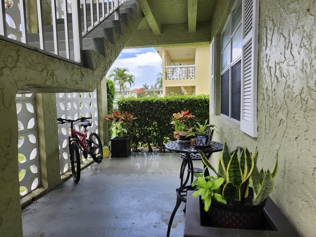 3 of 21 - 1141 Calamondin Terrace #101, Delray Beach, FL