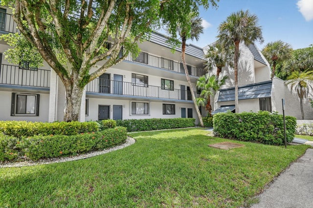 3 of 80 - 4381 Trevi Court #303, Lake Worth, FL