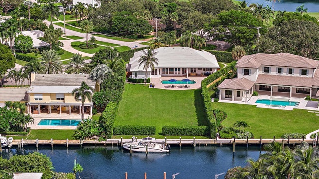 5 of 61 - 839 Country Club Drive, North Palm Beach, FL
