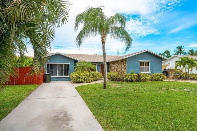 1 of 26 - 803 Mallard Drive, Delray Beach, FL