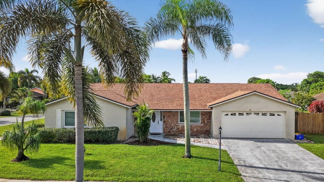 1 of 31 - 1413 Westchester Drive N, West Palm Beach, FL