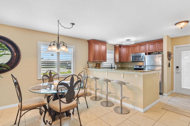 1 of 27 - 51 Woodland Drive #101, Vero Beach, FL