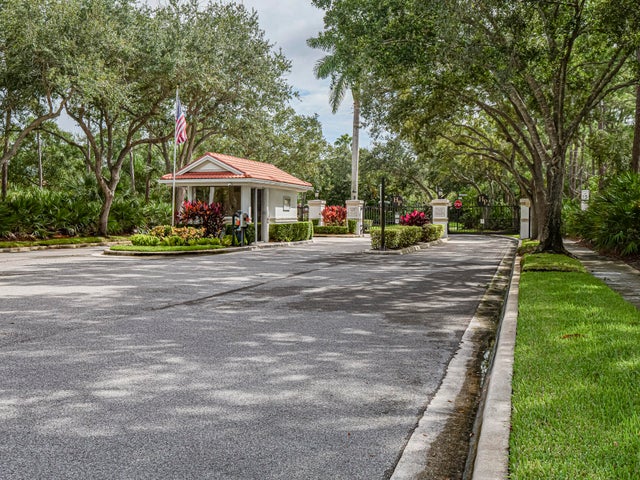 3 of 48 - 1137 Sw Lighthouse Drive, Palm City, FL