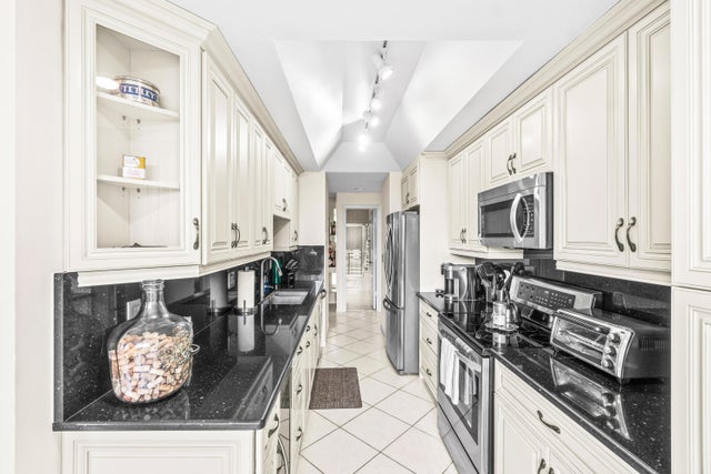 4 of 35 - 7460 La Paz Place #102, Boca Raton, FL