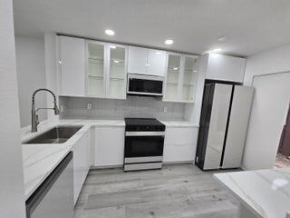 Photo of Listing #RX-11130291