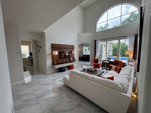 5 of 55 - 6370 Sand Hills Circle, Lake Worth, FL