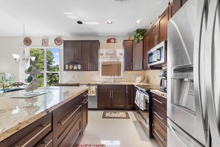 Photo of Listing #RX-11130301