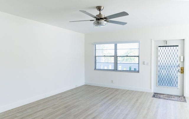 5 of 25 - 271 Fanshaw G, Boca Raton, FL
