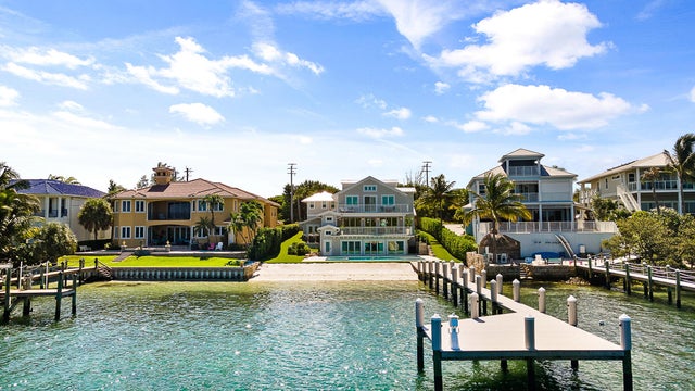 1 of 44 - 18119 Se Federal Highway, Jupiter, FL