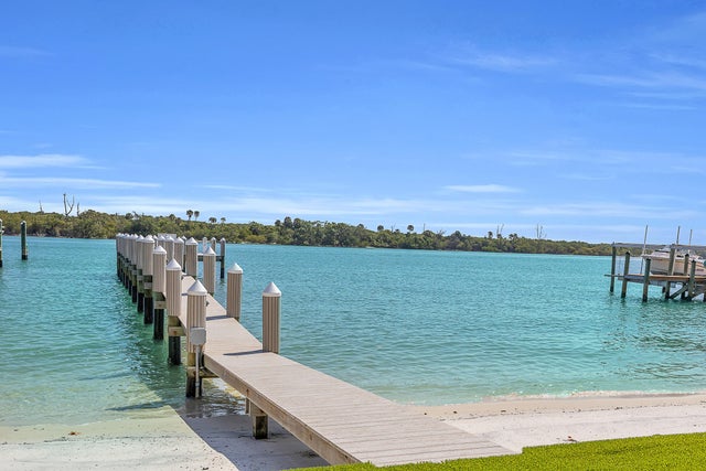 2 of 40 - 18119 Se Federal Highway, Jupiter, FL