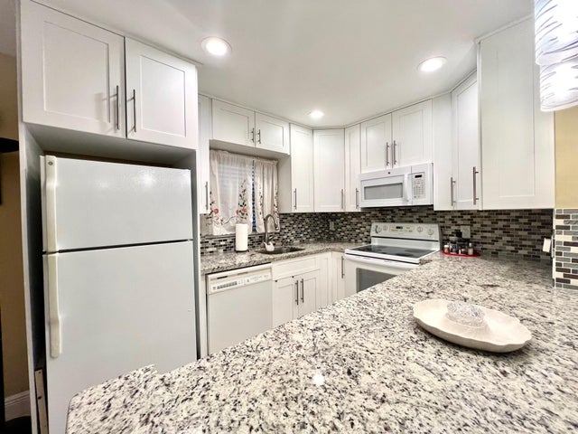 1 of 26 - 176 Tuscany C, Delray Beach, FL
