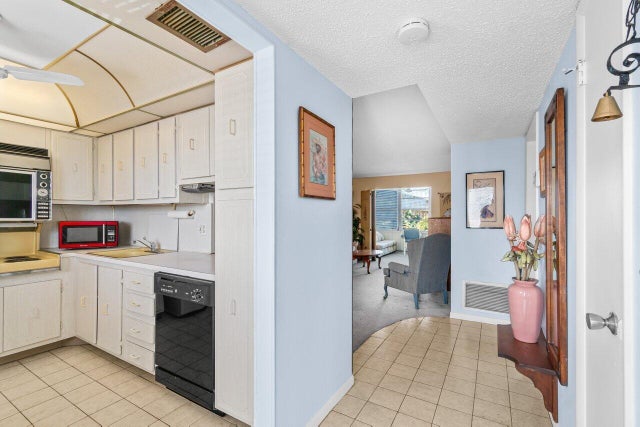 3 of 27 - 2615 Ne 3rd Court #308, Boynton Beach, FL