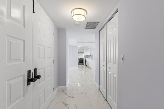 3 of 26 - 5200 N Flagler Drive #1404, West Palm Beach, FL