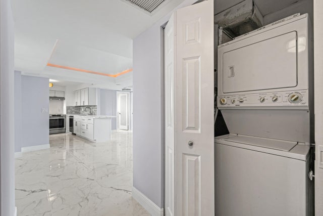 4 of 26 - 5200 N Flagler Drive #1404, West Palm Beach, FL