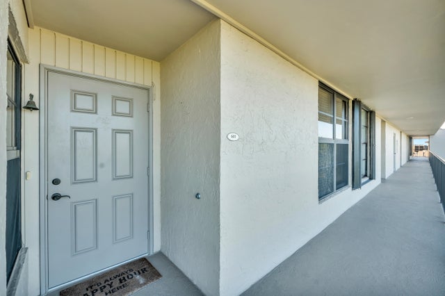 2 of 34 - 4 Royal Palm Way #601, Boca Raton, FL