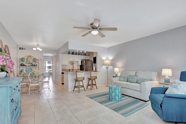 2 of 31 - 111 Doolen Court #106, North Palm Beach, FL