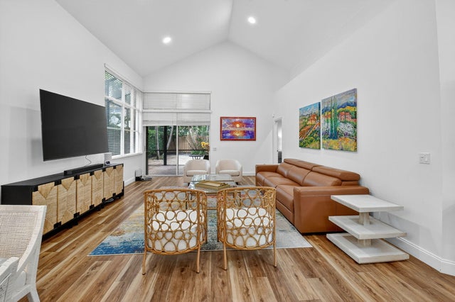 5 of 51 - 6623 Nw 25th Avenue, Boca Raton, FL