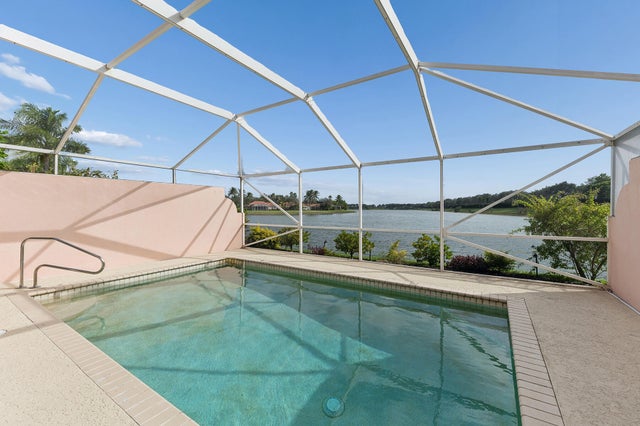 Photo of 2064 Tigris Dr, West Palm Beach FL