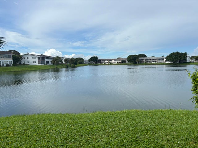 1 of 25 - 254 Chatham M, West Palm Beach, FL