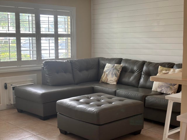 3 of 25 - 254 Chatham M, West Palm Beach, FL