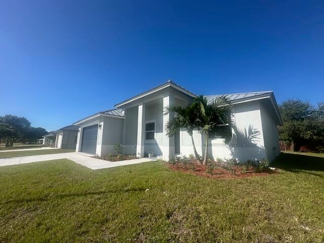 3 of 26 - 4709 Seagrape Drive, Fort Pierce, FL