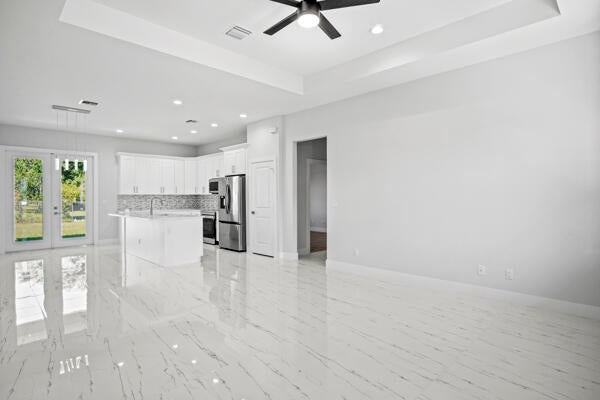 4 of 31 - 4711 Seagrape Drive, Fort Pierce, FL