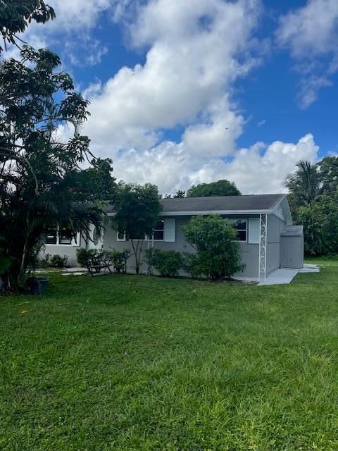 2 of 8 - 2479 Pinecrest Court, West Palm Beach, FL