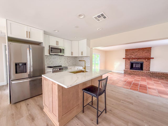 5 of 40 - 2479 Pinecrest Court, West Palm Beach, FL