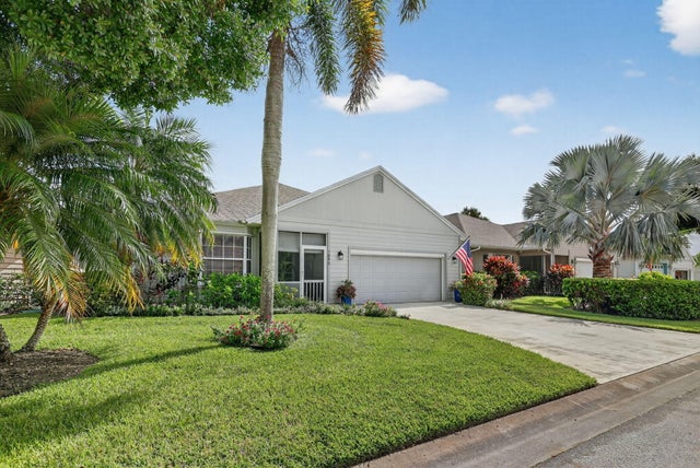 2 of 35 - 1890 Hawthorne Drive, Vero Beach, FL